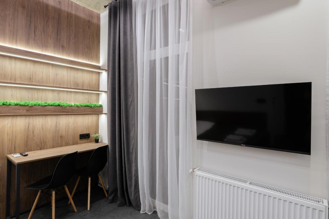 Luxury Apartments Smart House Ужгород Екстер'єр фото