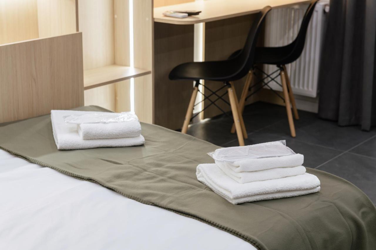 Luxury Apartments Smart House Ужгород Екстер'єр фото