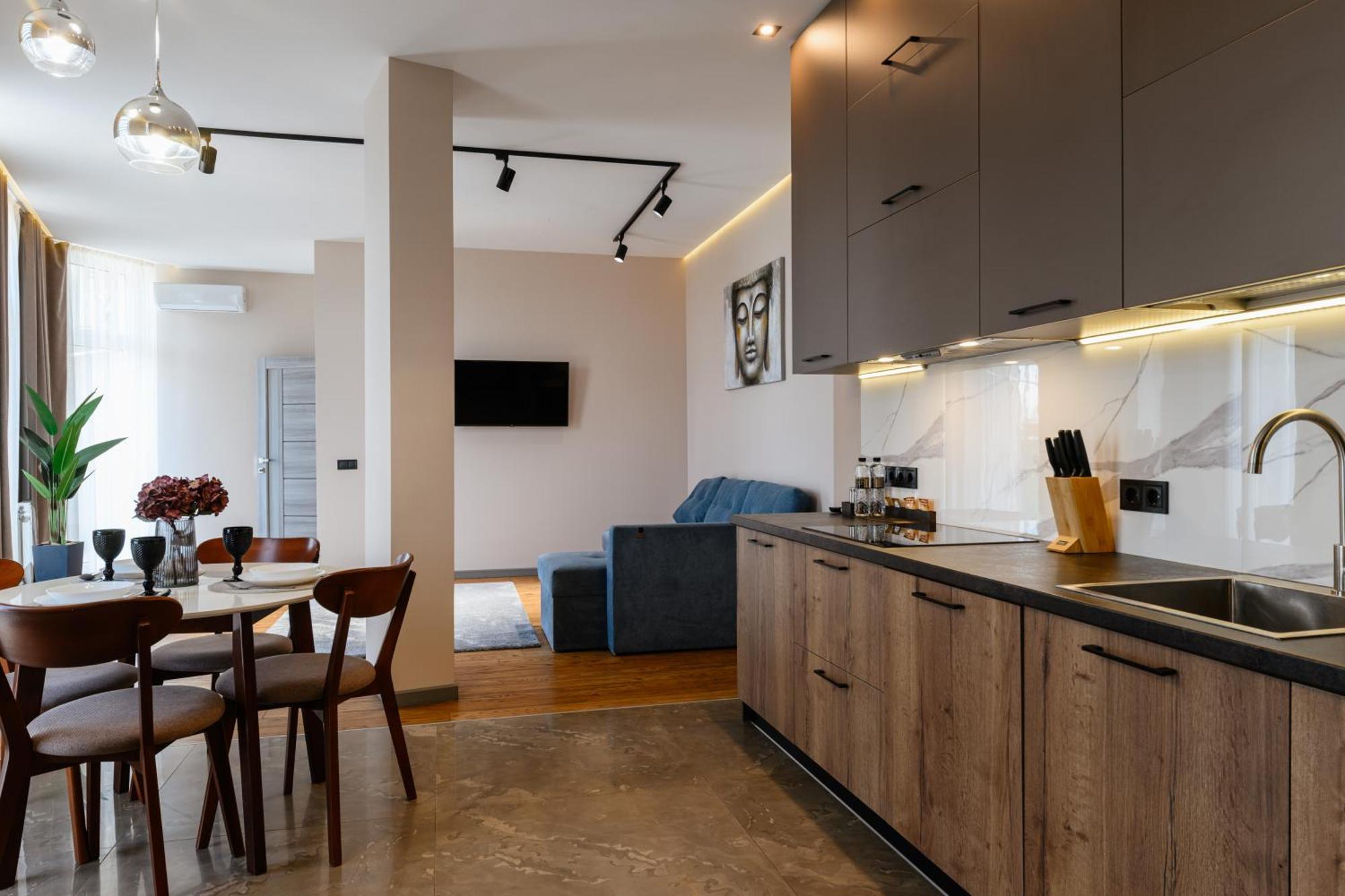 Luxury Apartments Smart House Ужгород Екстер'єр фото