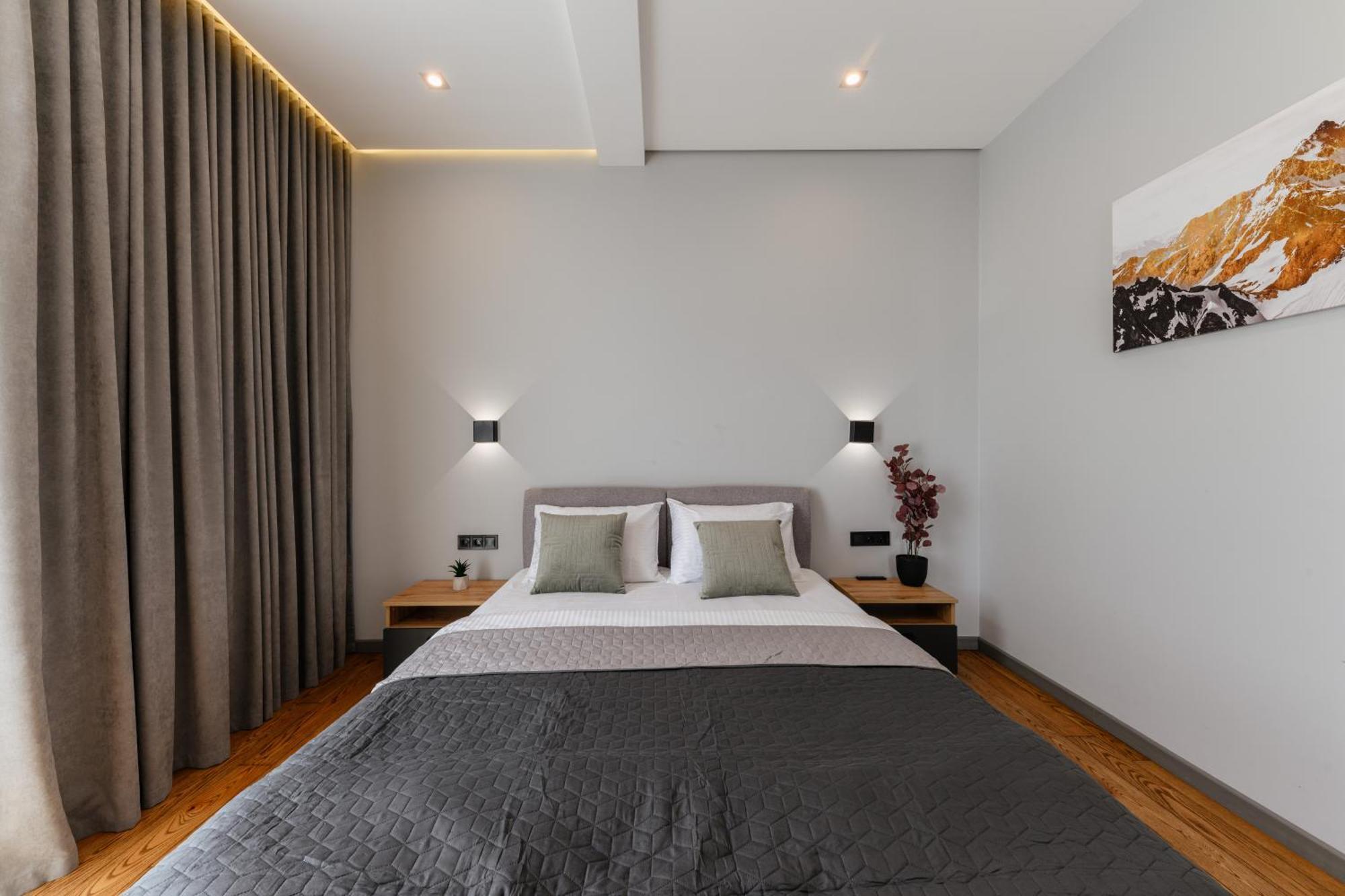 Luxury Apartments Smart House Ужгород Екстер'єр фото